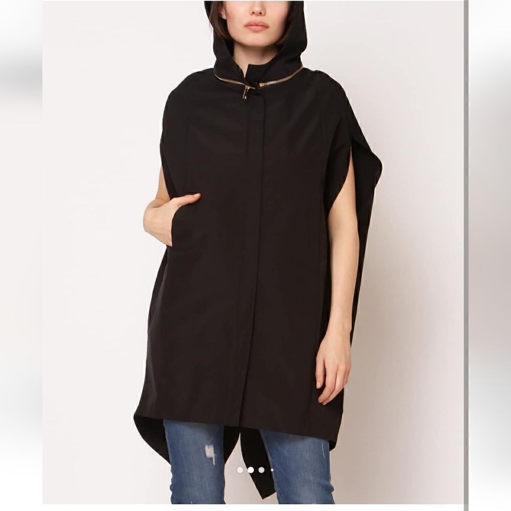 Gracia Black Sleeveless Vest Cape Jacket Removable Hood Sz Large - Picture 2 of 13